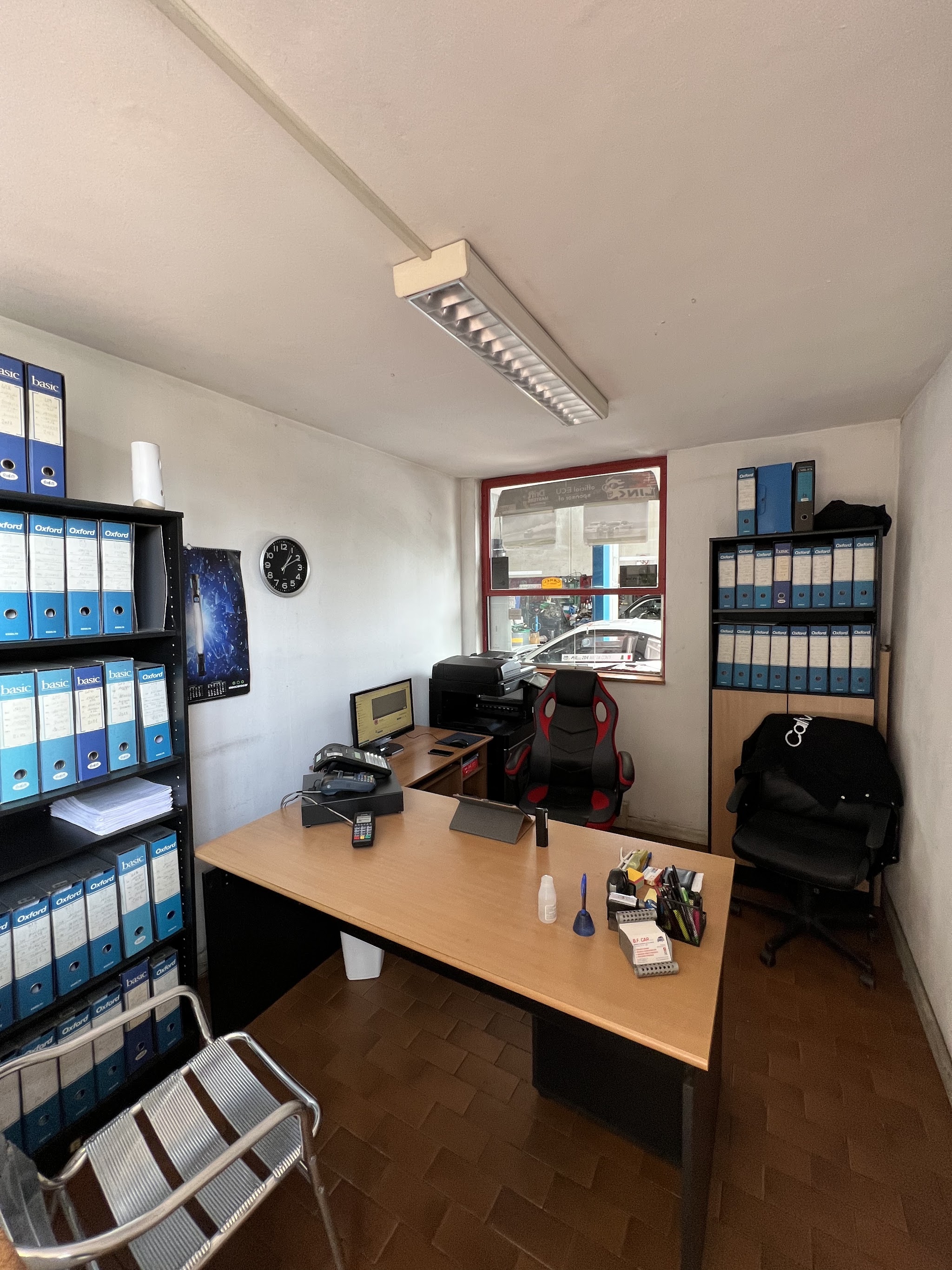Area accettazione di BF CAR S.N.C.